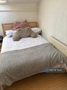 Attic Room 2
