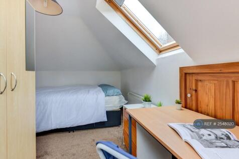 Bedroom 12