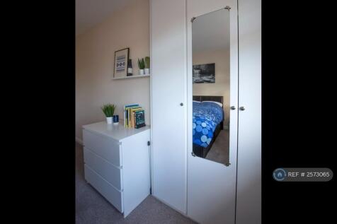 Good Storage And Wfh Facilities