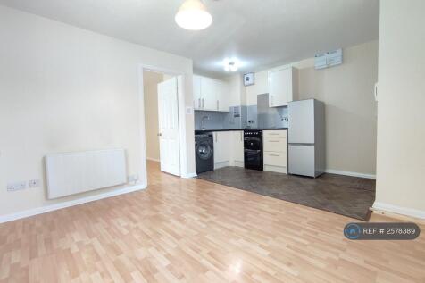 Lounge Kitchen