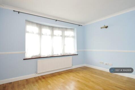 Living Room Image 1