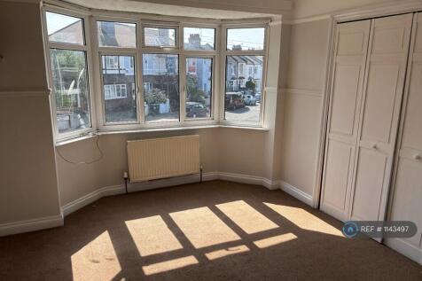 Bedroom 2 With Built In Wardrobe