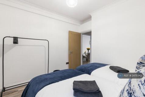 Master Bedroom (Superking Bed)