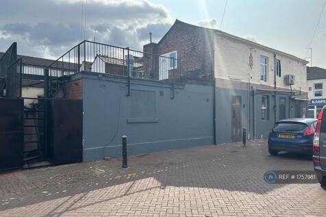 End Terrace Building 