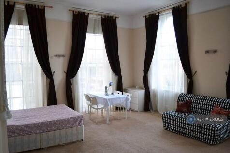 Bright Windows / Living Space