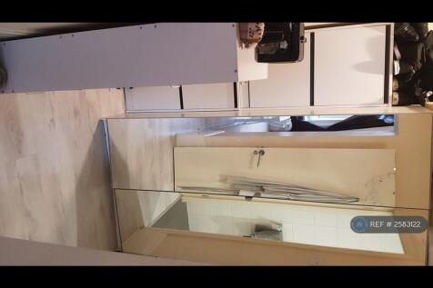 Storage Space / Bathroom