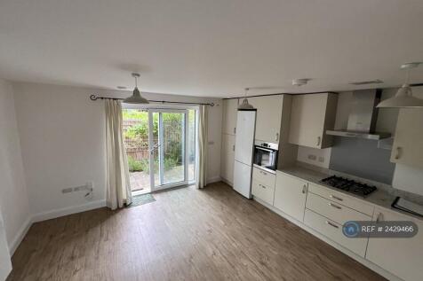 Dining/Lounge