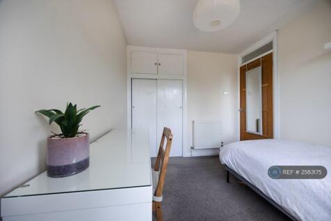 Bedroom 2, View 2