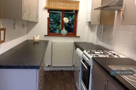Fitted Kitchen With Gas c/h Boiler And Stove