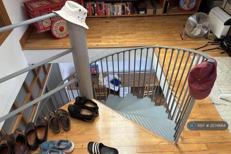 Top Of Stair Well