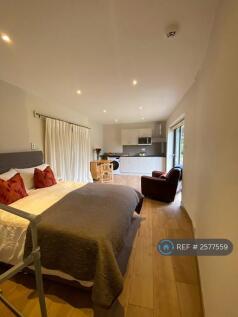 Ground Floor Studio Flat