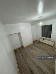 Medium Bedroom