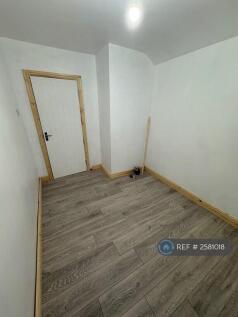 Small Room 1