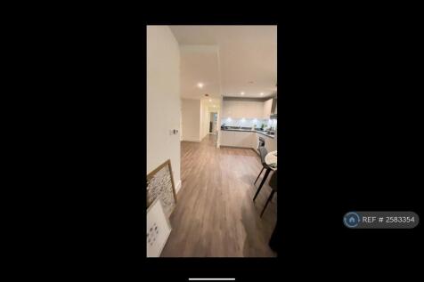 Kitchen / Hall