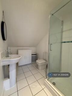 Bedroom 3 Ensuite