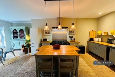 London Cottage Lympstone Kitchen