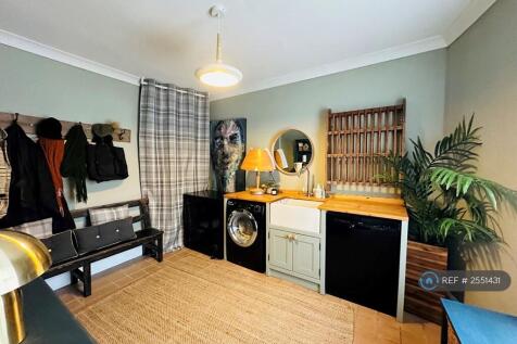 London Cottage Boot Room