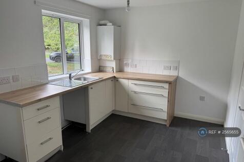 Kitchen / Dining