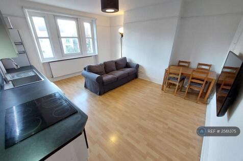 Kitchen/Lounge