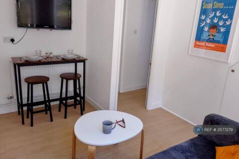 Breakfast Bar Dining