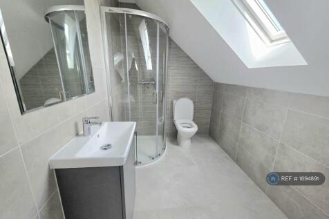 Bathrooom En-Suit