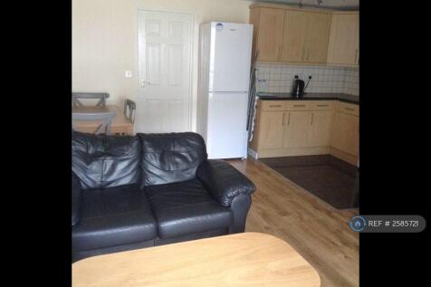 Lounge / Kitchen