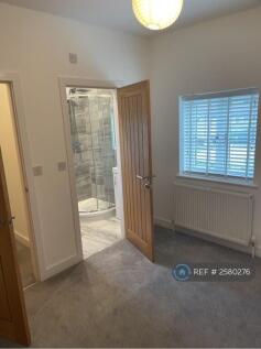 Bedroom 1 With En-Suite And Walk-In Wardrobe