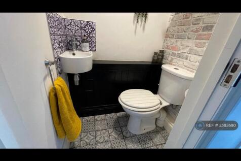 Downstairs Washroom