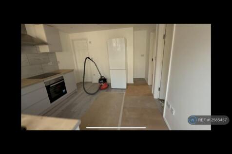 Living Room/Kitchen