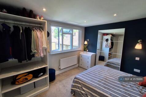 Master Bedroom 1