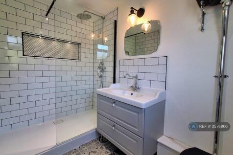 En-Suite 3