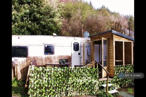 6 Feet By 4 Feet Summer House