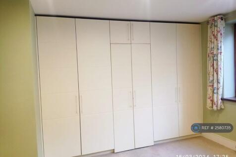 Doors To En Suite