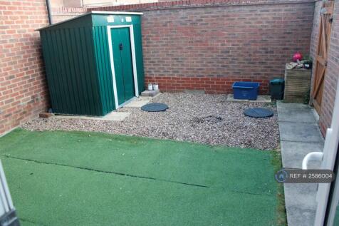 Rear Enclosed Garden