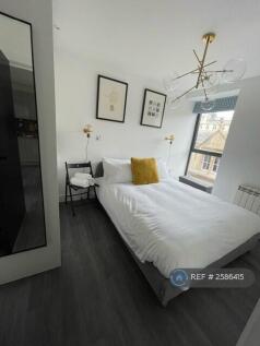 Bedroom With Large Storage 