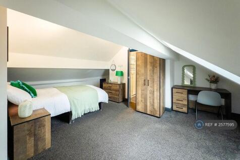 Room 13 