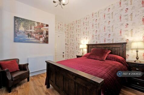 Bedroom 03