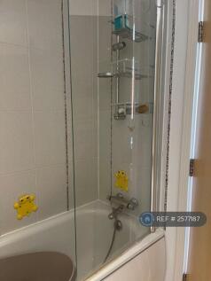 Ensuite Room 2