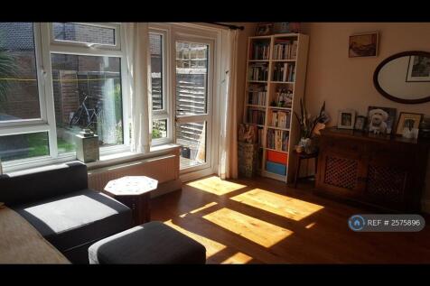 Lounge 1