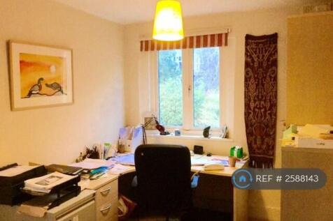 Bedroom 5- Study