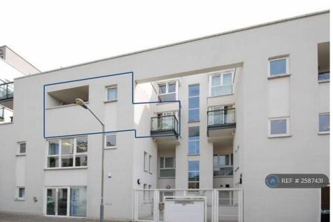Balcony With Open Views Of Local Parks, Wimbledon