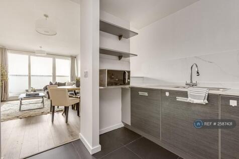 Open Plan Kitchen (Recently Refurbished)