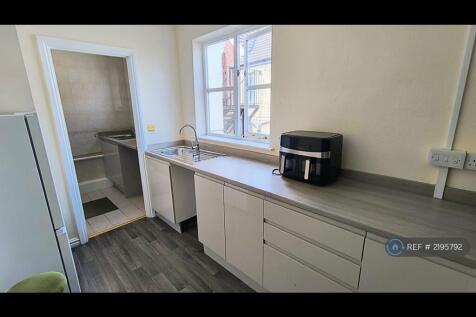 Shared Kitchenette