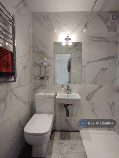 Bedroom 1 Ensuite