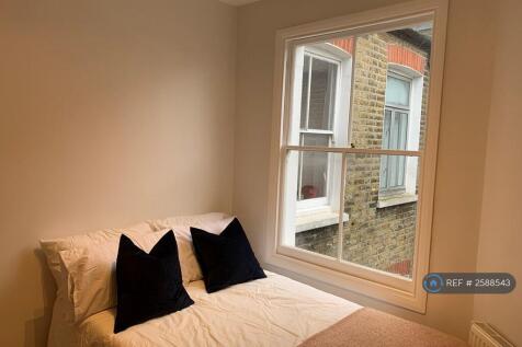 Bedroom 2 (Double Bed)