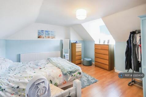 Bedroom2/2