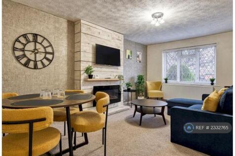 ?? Fully Furnished 2-Bed¿For Professionals/Sharers