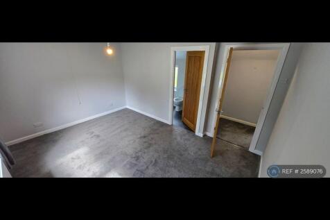 Main Bedroom/En Suite