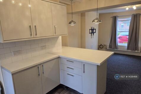 Kitchen / Diner Area - View 1