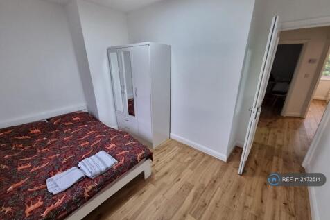 Bedroom B1